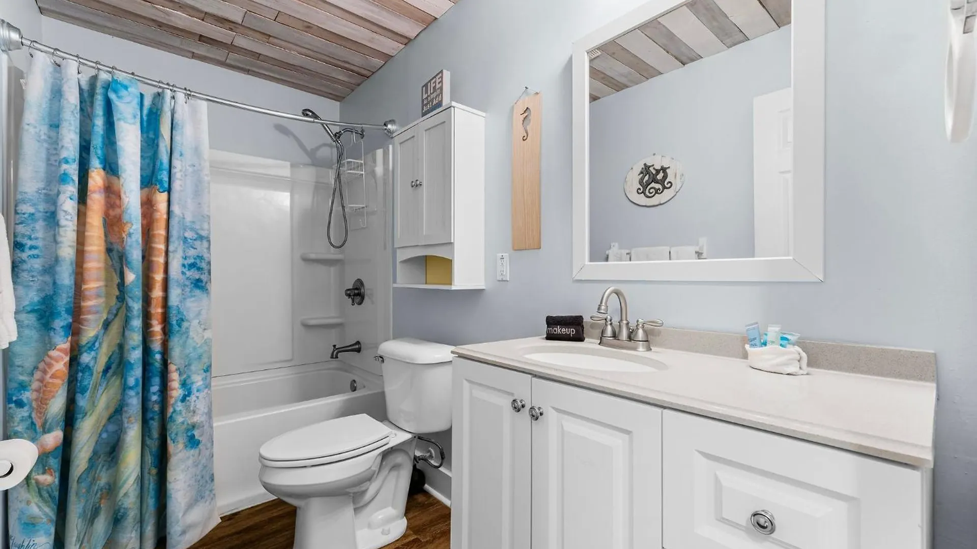 Spacious Lagoon Home With Stylish, Modern Decor Throughout! By Dolce Vita Getaways Pcb Panama City Beach