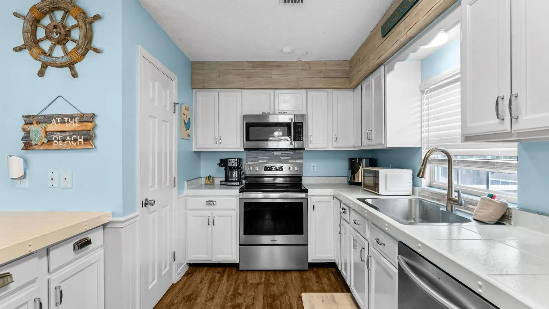 Spacious Lagoon Home With Stylish, Modern Decor Throughout! By Dolce Vita Getaways Pcb Panama City Beach 0*,  ABD